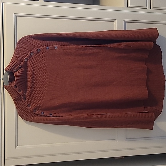 NWOT G.I.L.I Cape Sweater Rust Brown - size medium/large - Picture 2 of 5